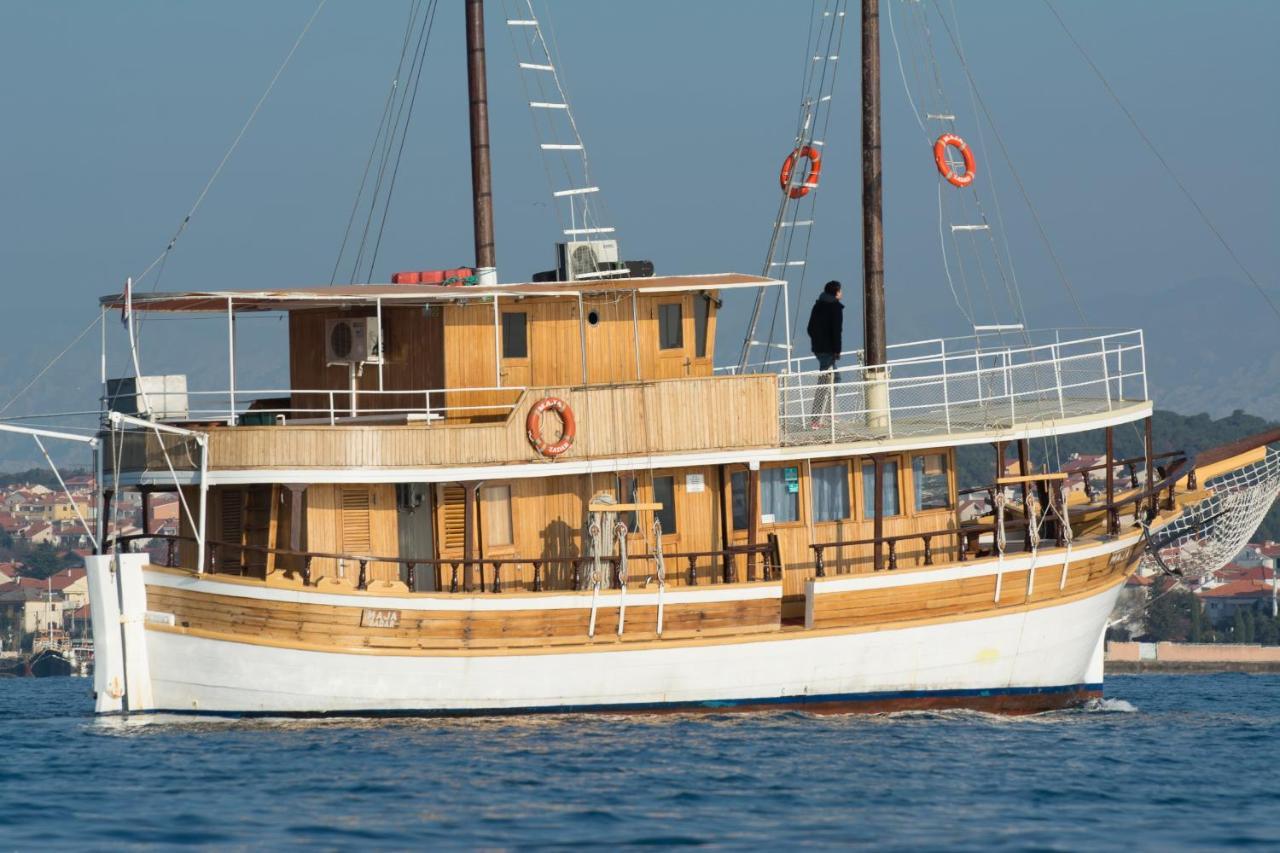 Rhythm Floating Hostel - Zadar Exterior foto