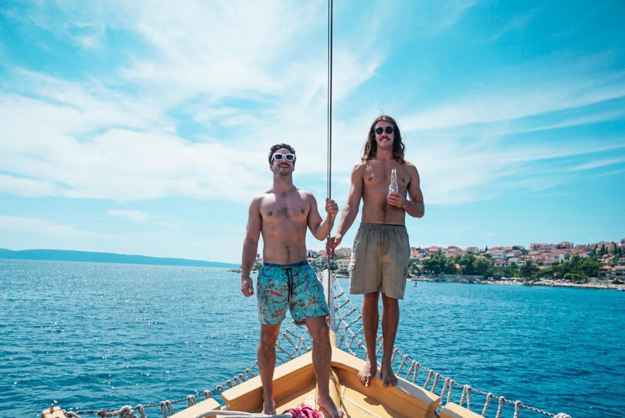 Rhythm Floating Hostel - Zadar Exterior foto